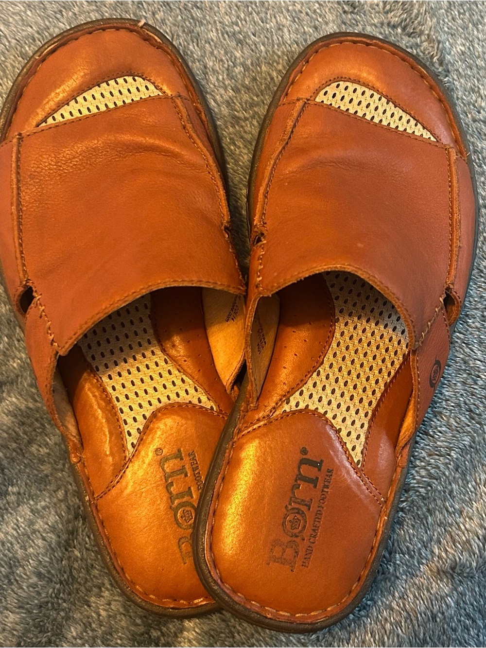 BORN Leather Slides